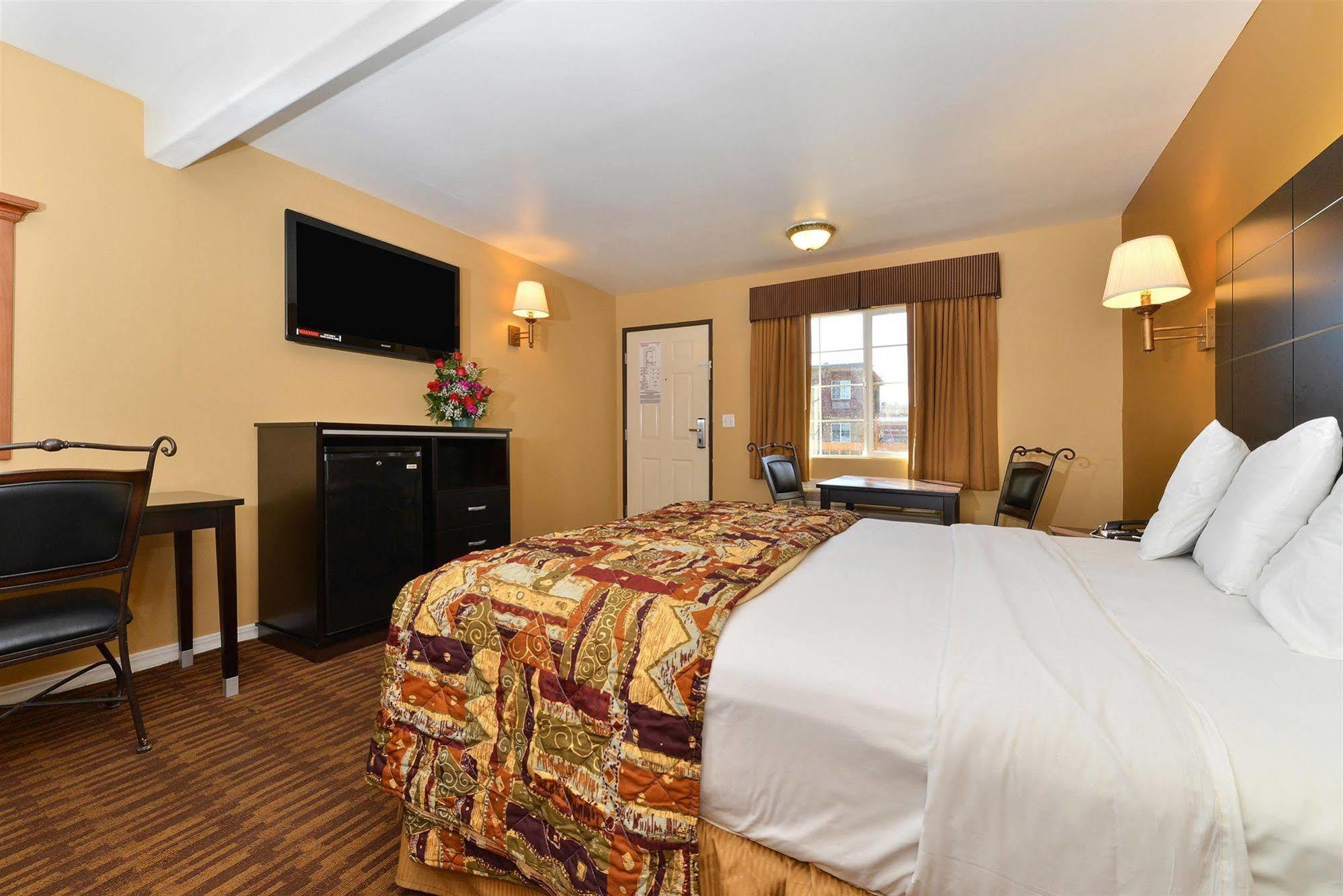 Motel 6 Los Angeles, Ca - Downtown Dış mekan fotoğraf